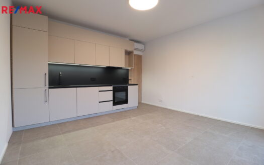 Pronájem bytu 2+kk, 40 m² – Praha, Košíře, ulice Musílkova