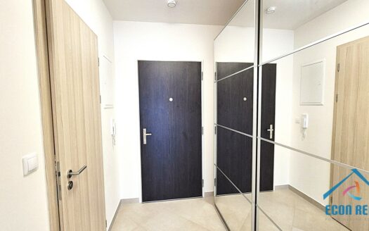 Pronájem bytu 1+kk, 32 m² – Praha, Chodov, ulice Drahňovická