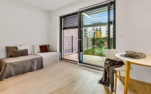 Pronájem bytu 2+kk, 42 m² – Praha, Hlubočepy, ulice Werichova