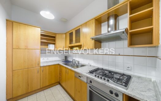 Pronájem bytu 2+1, 53 m² – Praha, Staré Město, ulice Bílkova