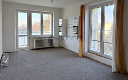 Pronájem bytu 2+1, 54 m² – Praha, Hloubětín, ulice Poděbradská