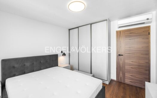 Pronájem bytu 3+kk, 102 m² – Praha, Nové Město, ulice Helmova