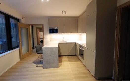 Pronájem bytu 2+kk, 43 m² – Praha, Košíře, ulice Starokošířská