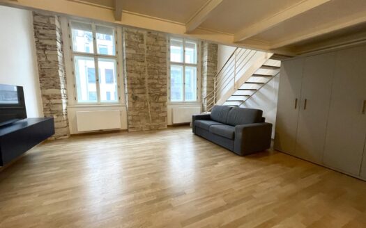 Pronájem bytu 2+kk, 97 m² – Praha, Karlín, ulice Sokolovská