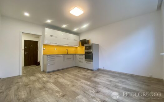 Prodej bytu 2+kk, 48 m² – Praha, Hlubočepy, ulice Hilmarova