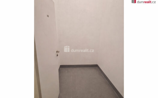 Pronájem Garáže, 3 m² – Praha, Žižkov, ulice Pitterova