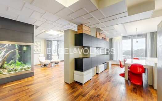 Pronájem bytu 4+kk, 165 m² – Praha, Smíchov, ulice Švédská