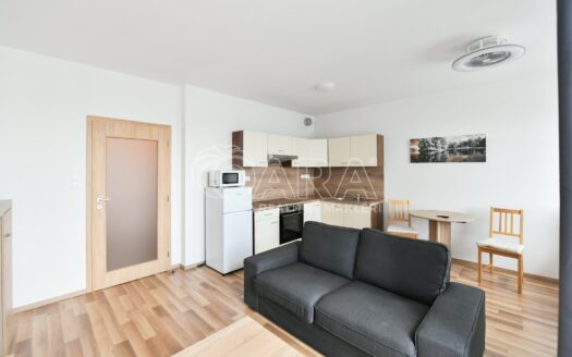 Pronájem bytu 1+kk, 34 m² – Praha, Uhříněves, ulice Karla Guta