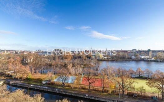 Prodej bytu 3+kk, 66 m² – Praha, Smíchov, ulice Janáčkovo nábřeží