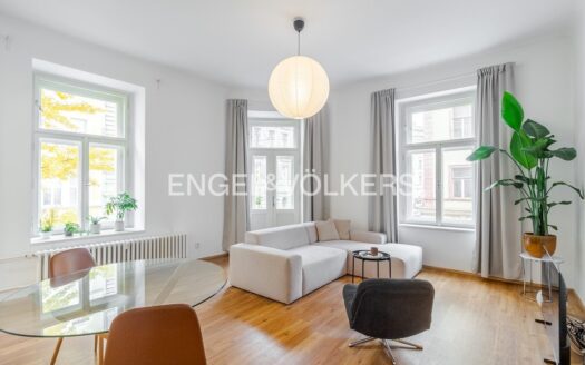 Pronájem bytu 3+1, 90 m² – Praha, Vinohrady, ulice Máchova
