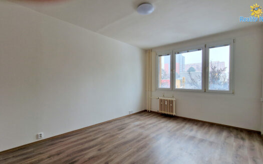 Pronájem bytu 1+kk, 25 m² – Praha, Záběhlice, ulice Narcisová