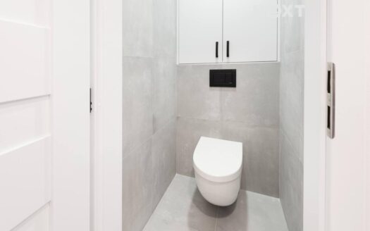 Pronájem bytu 3+kk, 72 m² – Praha, Žižkov, ulice Roháčova