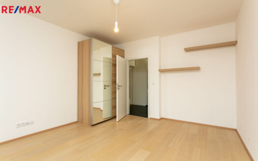 Pronájem bytu 3+kk, 64 m² – Praha, Hlubočepy, ulice Devonská