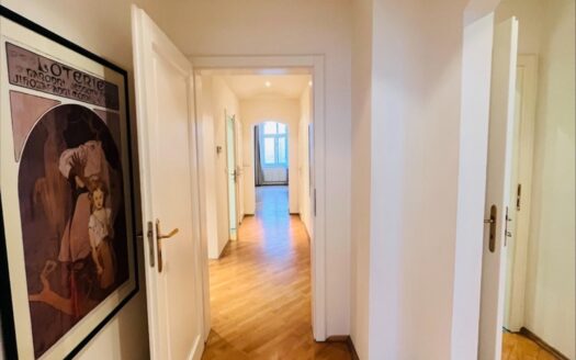 Pronájem bytu 3+1, 104 m² – Praha, Nové Město, ulice Odborů