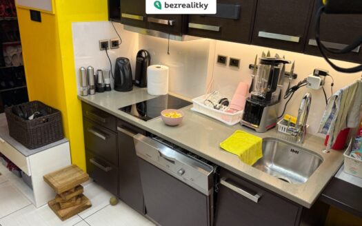 Prodej bytu 2+kk, 40 m² – Praha, Nusle, ulice Čestmírova