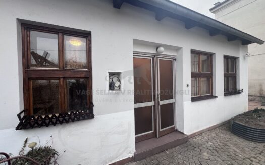 Pronájem bytu 1+1, 44 m² – Praha, Modřany, ulice U pily