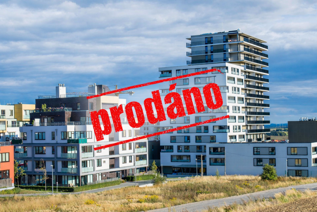 Proč se novostavby často neobjevují na realitních portálech