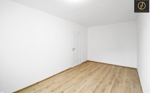 Pronájem bytu 3+1, 75 m² – Praha, Krč, ulice Tavolníková