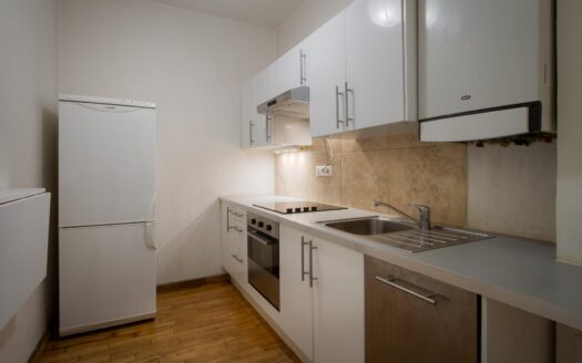Pronájem bytu 2+kk, 55 m² – Praha, Holešovice, ulice Komunardů
