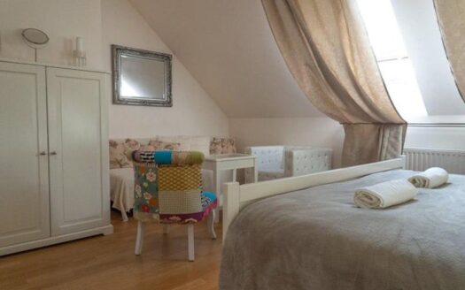 Pronájem bytu 3+kk, 90 m² – Praha, Vinohrady, ulice Lublaňská