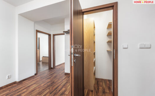 Pronájem bytu 3+kk, 68 m² – Praha, Záběhlice, ulice Na Chodovci