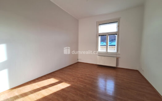 Pronájem bytu 2+kk, 61 m² – Praha, Holešovice, ulice Kamenická