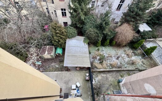 Pronájem bytu 2+kk, 55 m² – Praha, Smíchov, ulice U Santošky