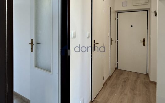 Pronájem bytu 2+1, 54 m² – Praha, Hloubětín, ulice Poděbradská