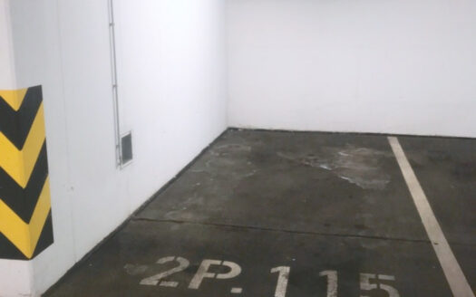 Pronájem Garáže, 16 m² – Praha, Michle, ulice Hanusova