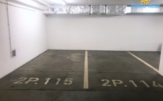 Pronájem Garáže, 16 m² – Praha, Michle, ulice Hanusova