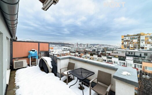 Pronájem bytu 2+kk, 50 m² – Praha, Vysočany, ulice Podkovářská