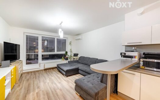 Pronájem bytu 2+kk, 50 m² – Praha, Vysočany, ulice Podkovářská