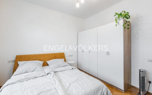 Pronájem bytu 3+kk, 82 m² – Praha, Smíchov, ulice Plzeňská