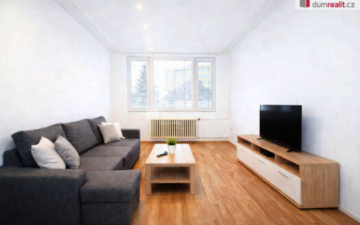 Pronájem bytu 2+kk, 41 m² – Praha, Michle, ulice Podle Kačerova