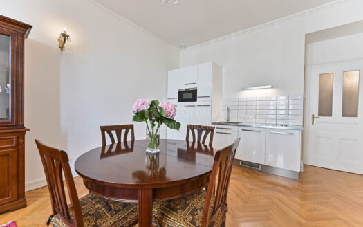 Pronájem bytu 3+kk, 88 m² – Praha, Vinohrady, ulice Vozová