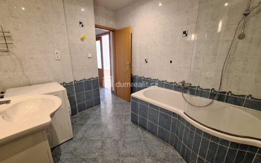 Pronájem bytu 2+kk, 61 m² – Praha, Holešovice, ulice Kamenická