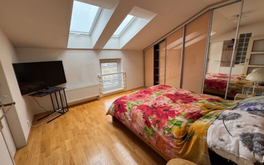 Pronájem bytu 5+kk, 149 m² – Praha, Zbraslav, ulice Pelzova