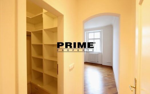 Pronájem bytu 4+1, 178 m² – Praha, Malá Strana, ulice Vlašská