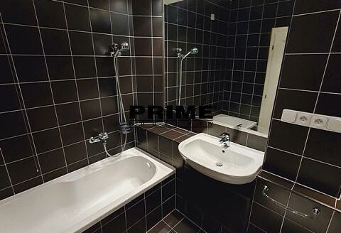 Pronájem bytu 3+1, 87 m² – Praha, Nové Město, ulice Odborů