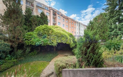 Pronájem bytu 2+kk, 41 m² – Praha, Strašnice, ulice Na hroudě