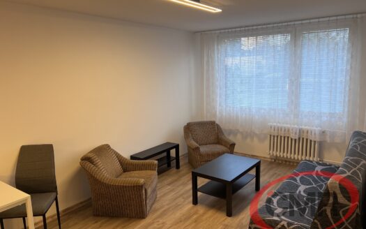Pronájem bytu 2+kk, 43 m² – Praha, Horní Měcholupy, ulice Boloňská