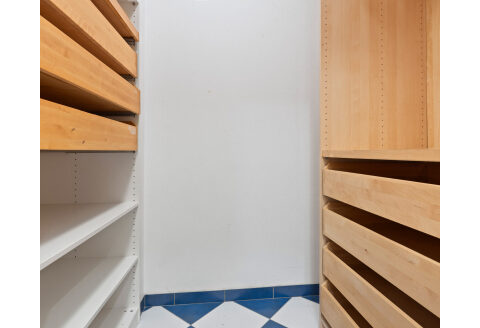 Pronájem bytu 1+kk, 38 m² – Praha, Podolí, ulice K sídlišti