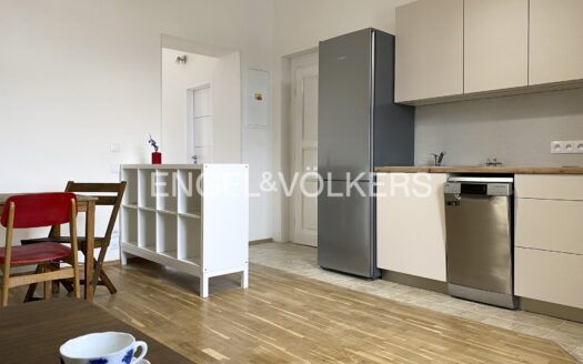 Pronájem bytu 2+kk, 46 m² – Praha, Břevnov, ulice Na bateriích
