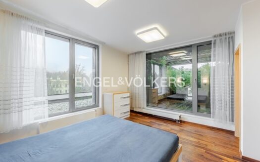 Pronájem bytu 4+kk, 165 m² – Praha, Smíchov, ulice Švédská