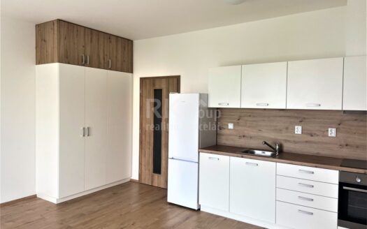 Pronájem bytu 1+kk, 33 m² – Praha, Chodov, ulice Klapálkova