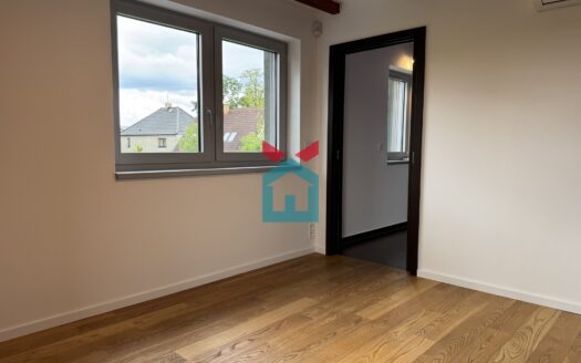 Prodej bytu 3+kk, 75 m² – Praha, Lochkov, ulice K Lahovské