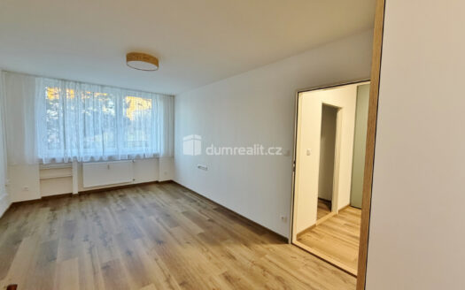 Prodej bytu 2+kk, 45 m² – Praha, Bohnice, ulice Kostřínská