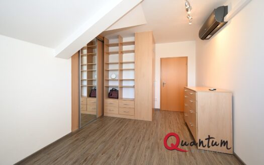 Pronájem bytu 3+kk, 77 m² – Praha, Libeň, ulice Kovanecká