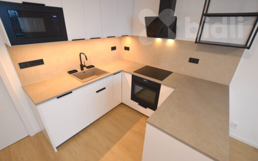 Pronájem bytu 3+kk, 62 m² – Praha, Břevnov, ulice Bolívarova