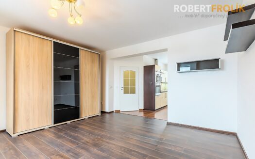 Pronájem bytu 2+1, 61 m² – Praha, Čakovice, ulice U Párníků